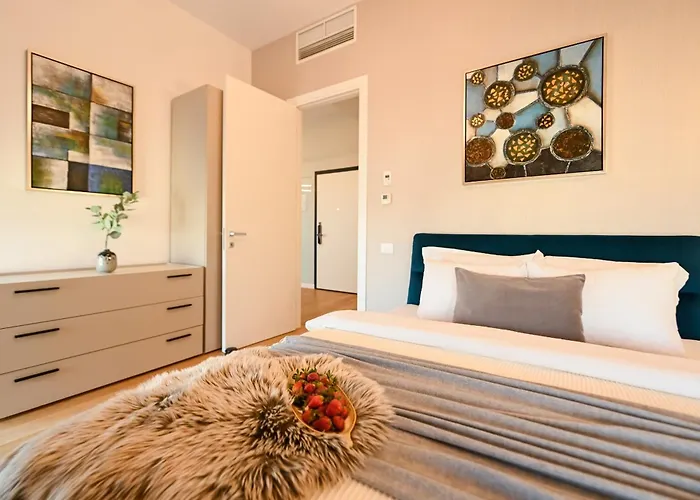 One Verdi Park Exclusive - Panoramic View & Private Parking *