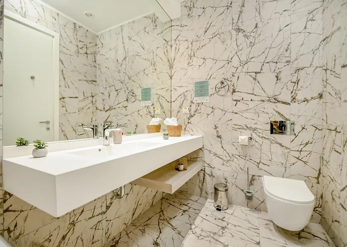 One Verdi Park Exclusive - Panoramic View & Private Parking * Bucarest