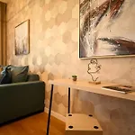 Апартаменти One Verdi Park Exclusive - Panoramic View & Private Parking *