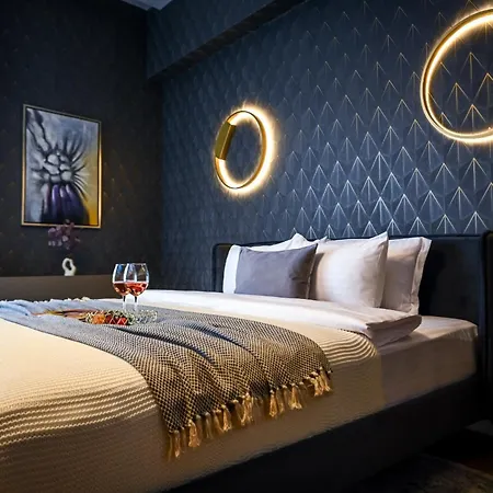 One Verdi Park Exclusive - Panoramic View & Private Parking *