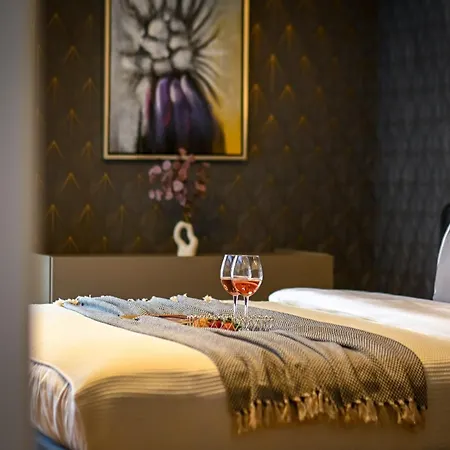 One Verdi Park Exclusive - Panoramic View & Private Parking *