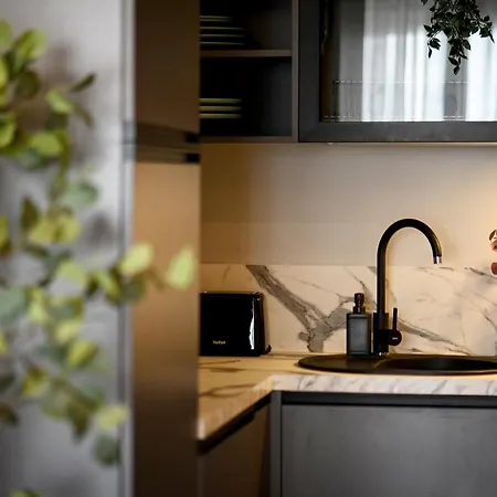 One Verdi Park Exclusive - Panoramic View & Private Parking Апартаменты Бухарест