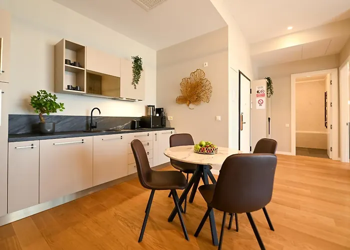 One Verdi Park Exclusive - Panoramic View & Private Parking *