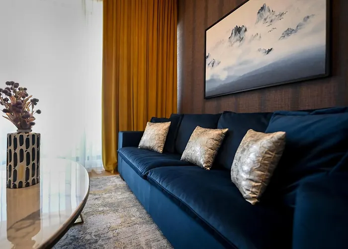 Apartamento One Verdi Park Exclusive - Panoramic View & Private Parking *