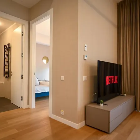 One Verdi Park Exclusive - Panoramic View & Private Parking Appartement *