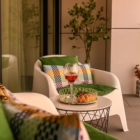 One Verdi Park Exclusive - Panoramic View & Private Parking *