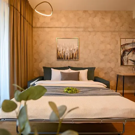 One Verdi Park Exclusive - Panoramic View & Private Parking *