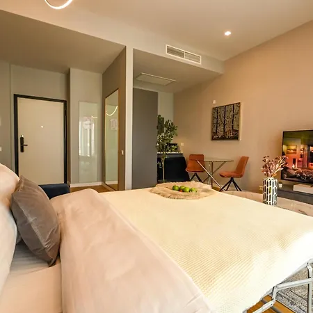 One Verdi Park Exclusive - Panoramic View & Private Parking *