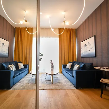 One Verdi Park Exclusive - Panoramic View & Private Parking Bukarest