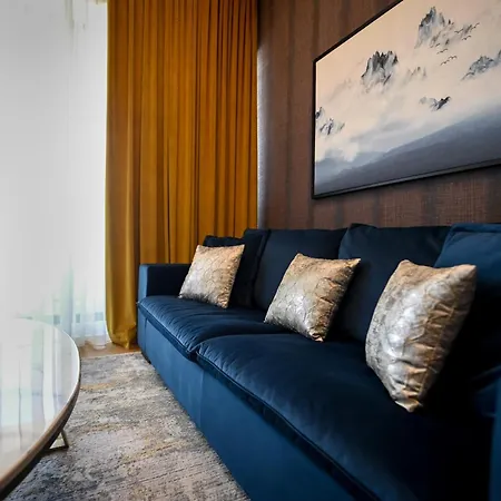 Apartmán One Verdi Park Exclusive - Panoramic View & Private Parking *