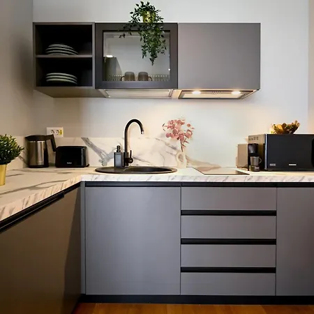 One Verdi Park Exclusive - Panoramic View & Private Parking * Bukurešť