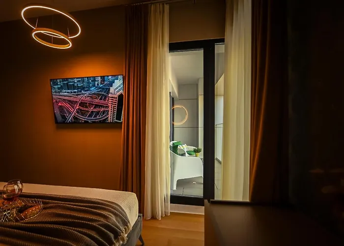 Apartmán One Verdi Park Exclusive - Panoramic View & Private Parking *