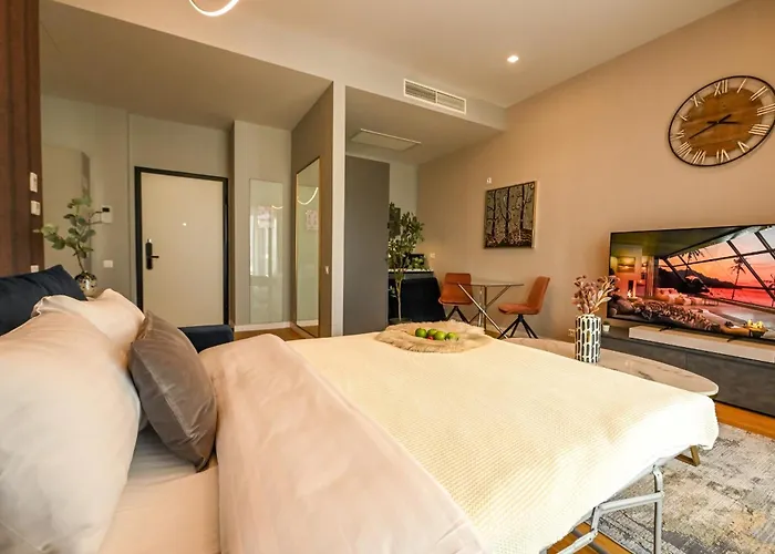 One Verdi Park Exclusive - Panoramic View & Private Parking *