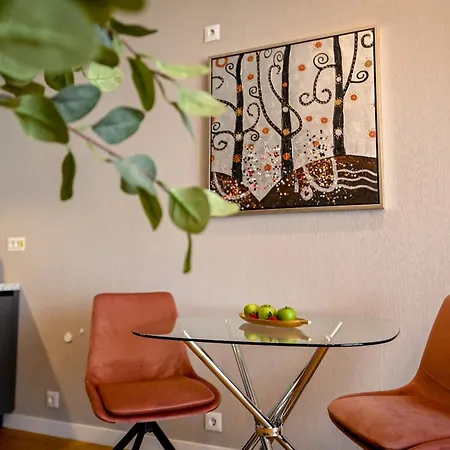One Verdi Park Exclusive - Panoramic View & Private Parking Apartment Bukarest
