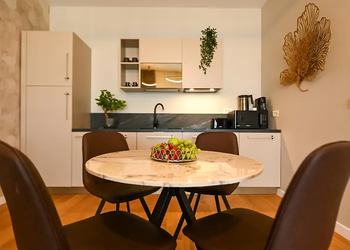 One Verdi Park Exclusive - Panoramic View & Private Parking Bukarest